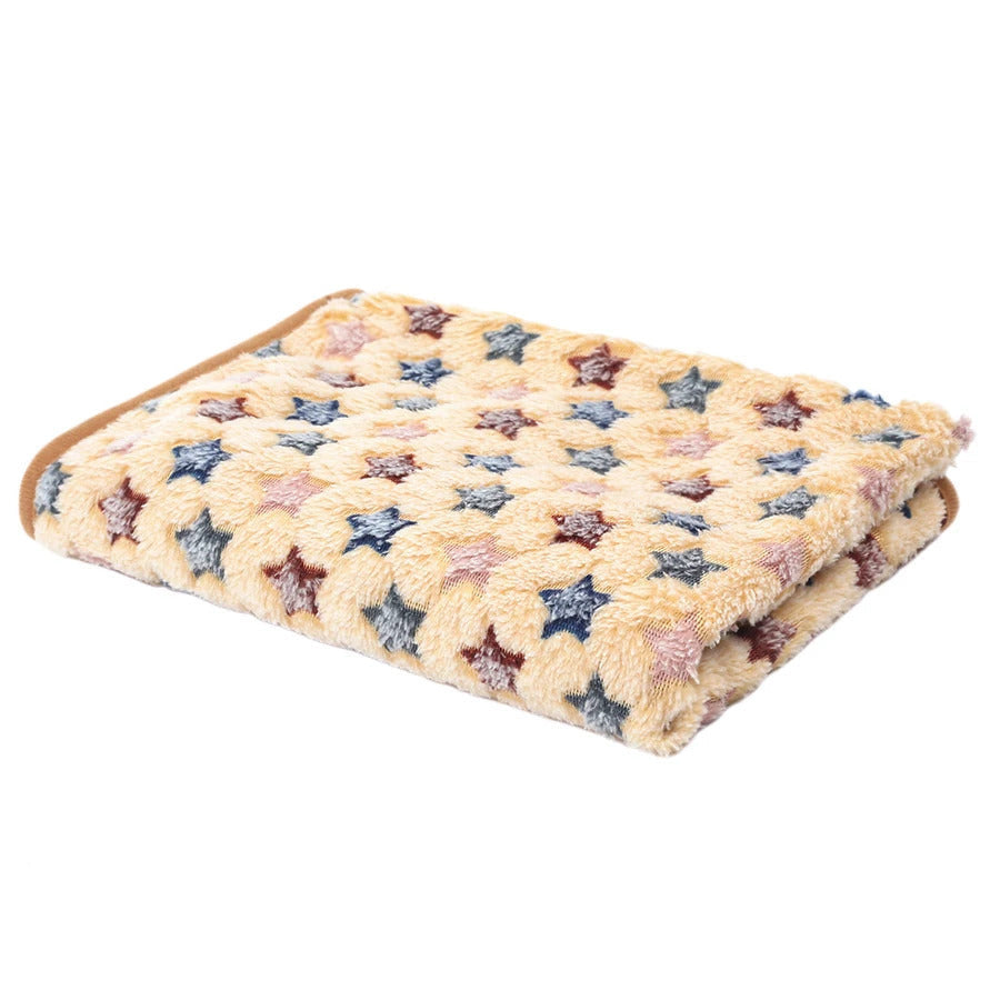 Soft Sleeping Blankets for Dogs & Cats