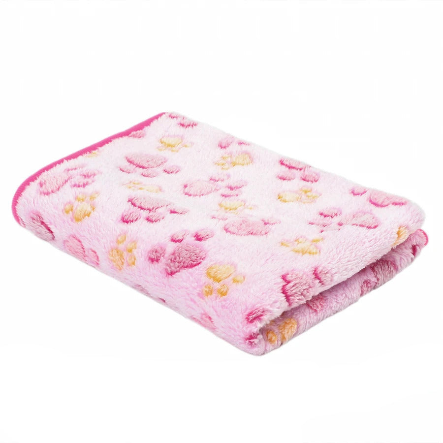 Soft Sleeping Blankets for Dogs & Cats